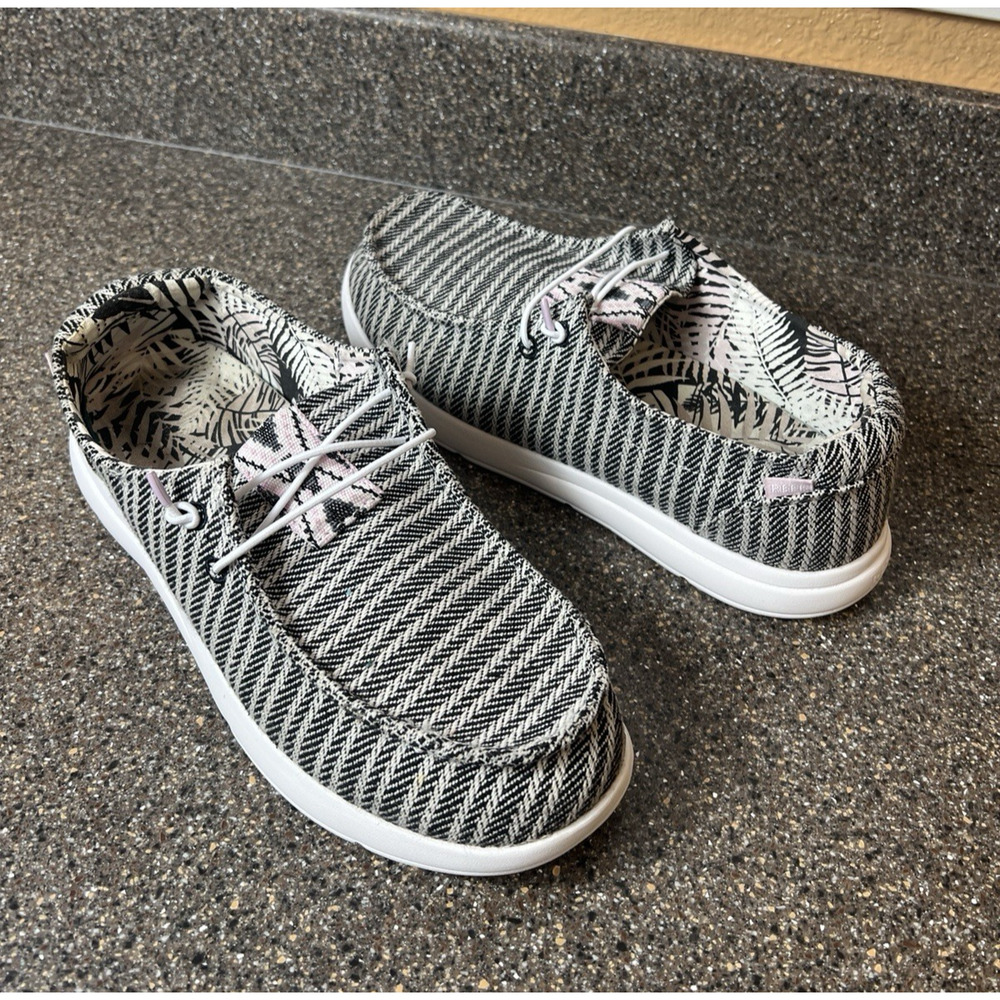 REEF Cushion Coast Men's Size 11 Tie Up Comfort Casual Fabric Shoes Black Stripe